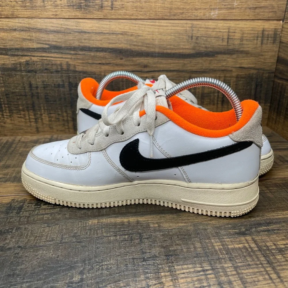 NIKE Air Force 1 LV8 Low Sneakers GS 7Y Womens 8.5 White Black Orange